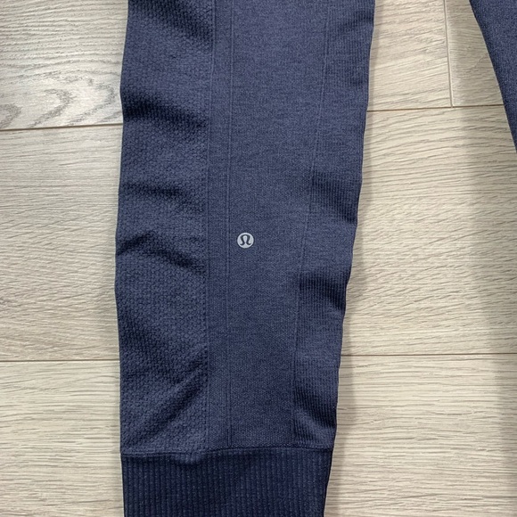 Lululemon Ebb To Street Pant Heathered Cadet Blue - Picture 12 of 16
